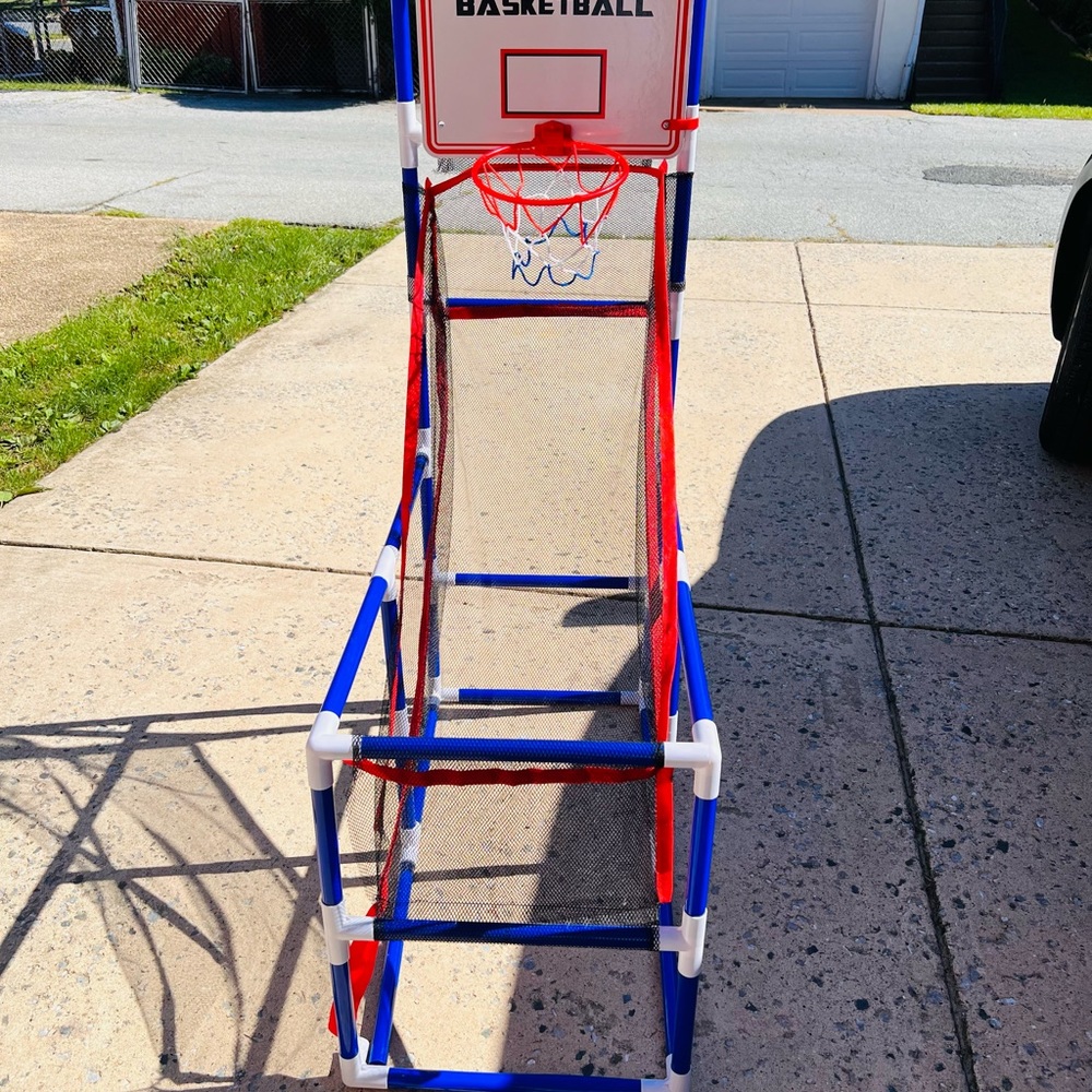 KID Connection Basketball 🏀 Set - Picture 2 of 4